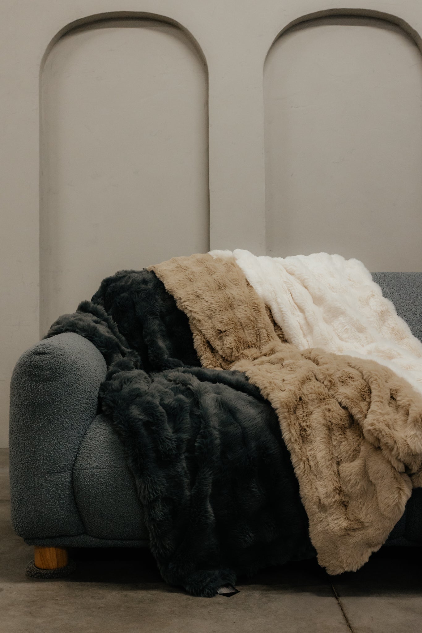 Essential Cozy Throw - Oat