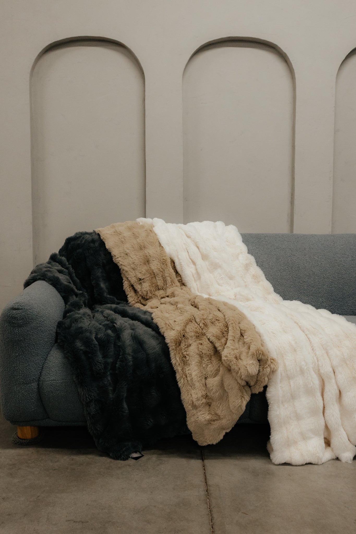 Essential Cozy Throw - Warm Ivory