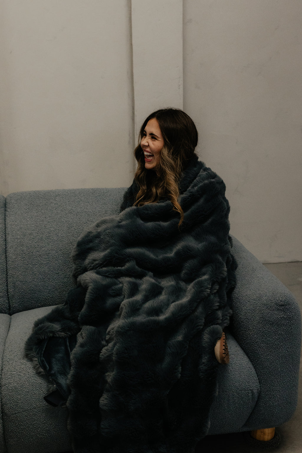 Essential Cozy Throw - Stone